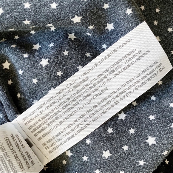 Abercrombie & Fitch Starry Tie Front Crop Top - Picture 8 of 8